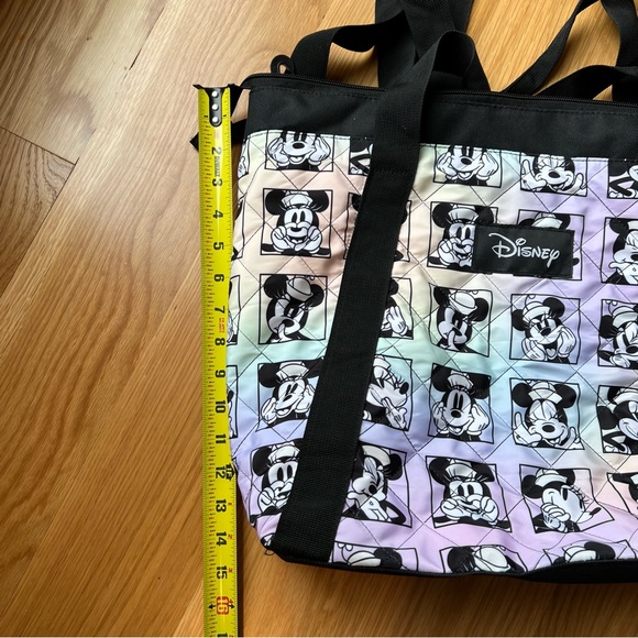 Disney Mickey and Minnie Mouse Bioworld Tote Bag - Picture 5 of 13